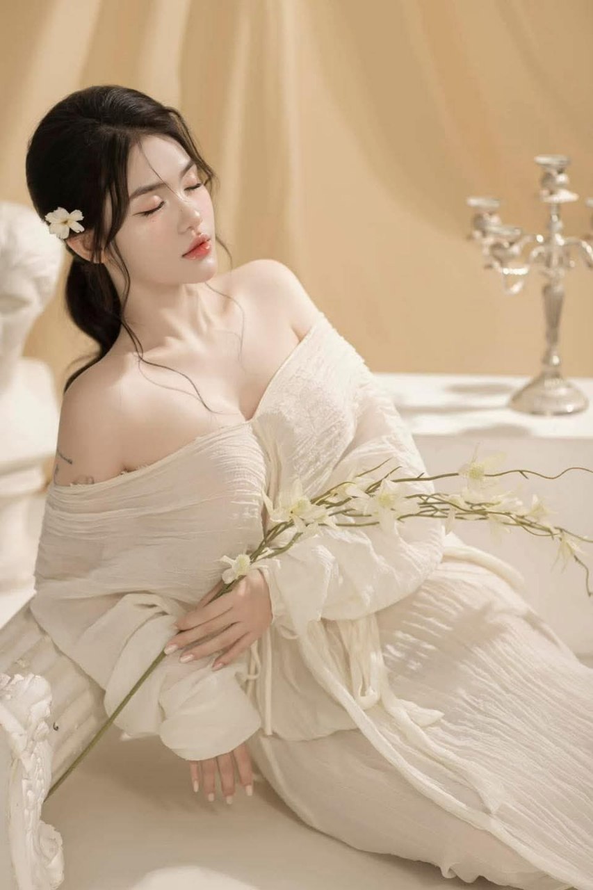 Phụ đề tiếng Trung phim ngực khủng